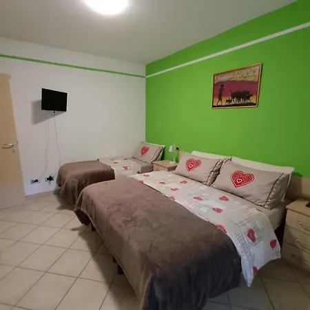 Pisolo Selvaggio تيرانو