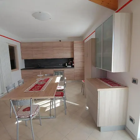 Pisolo Selvaggio Apartment Tirano
